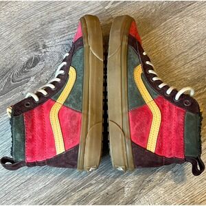 Vans Sk8-Hi MTE DX All Weather Sherpa Red Green Brown Yellow Gum Womens 6 EU 36